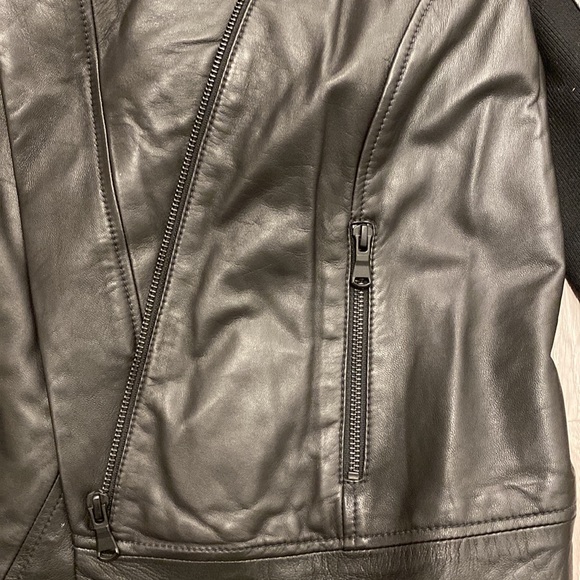 Trouve Leather Jacket - Picture 4 of 8